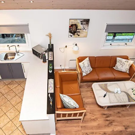 6 Person Holiday In