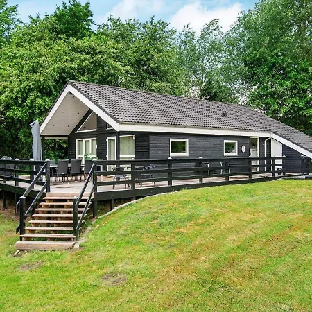 6 Person Holiday In 度假居