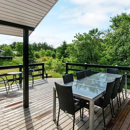 6 Person Holiday In 度假居